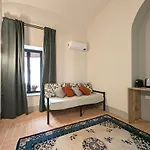 La Corte Dei Panni 4* روما