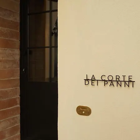 La Corte Dei Panni Gasthof *