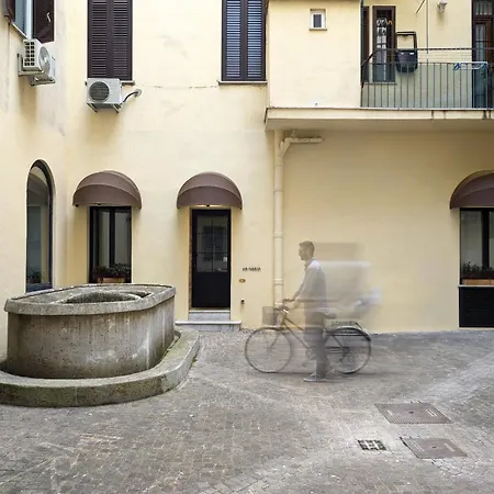 La Corte Dei Panni Affittacamere Roma